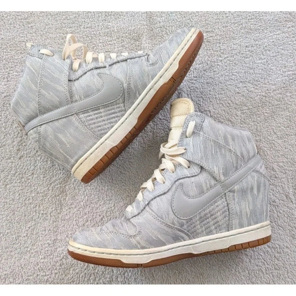 Nike Dunk Sky Hi Hidden Wedge Women's 7 Gray Sail Silver 585560-101